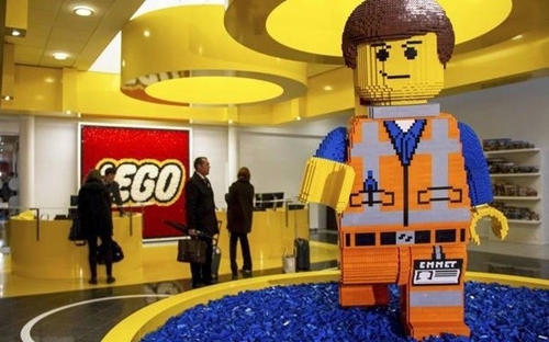 Lego Group pins high hope on Vietnam project representative